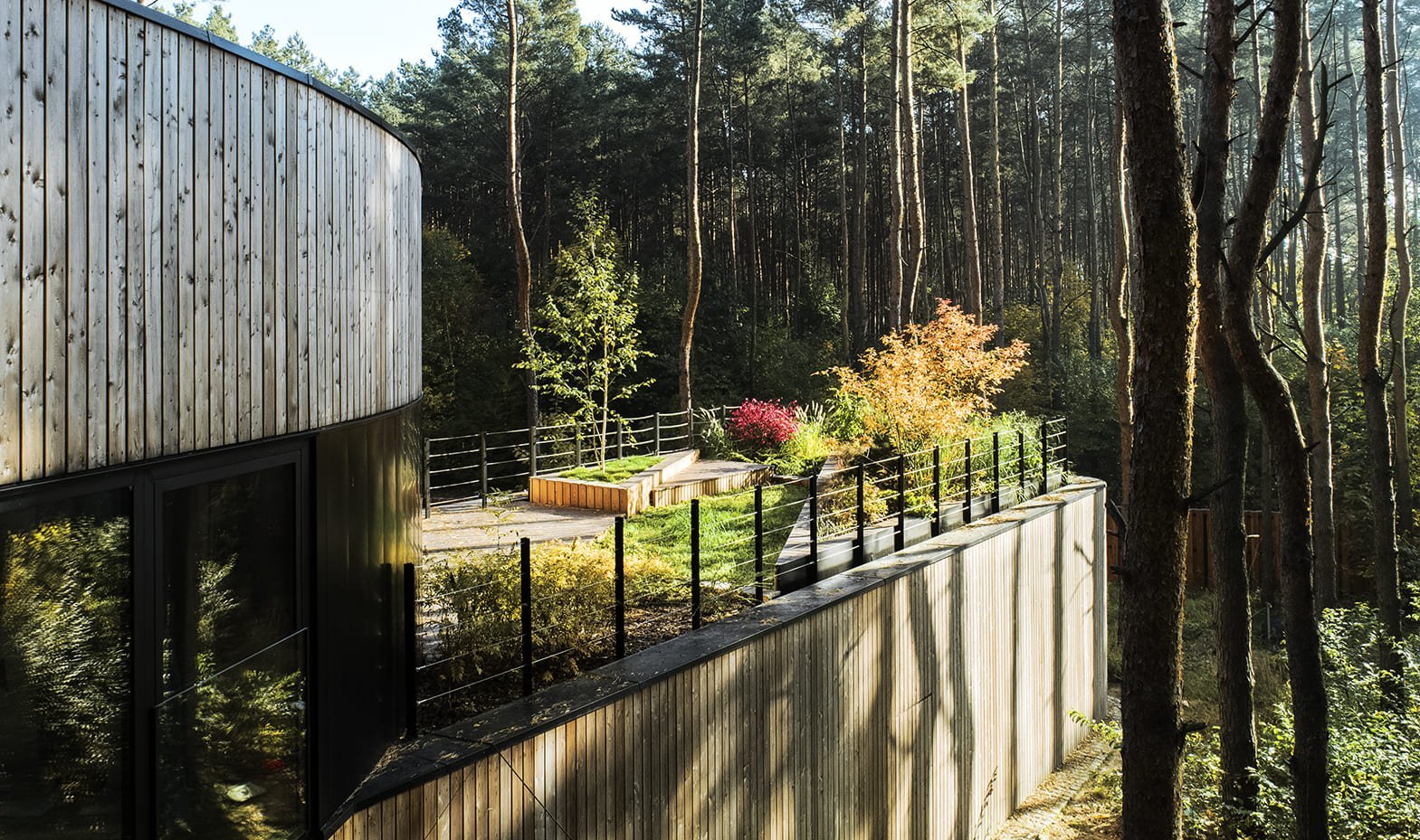 Dům mezi stromy, přesto v hlavním městě