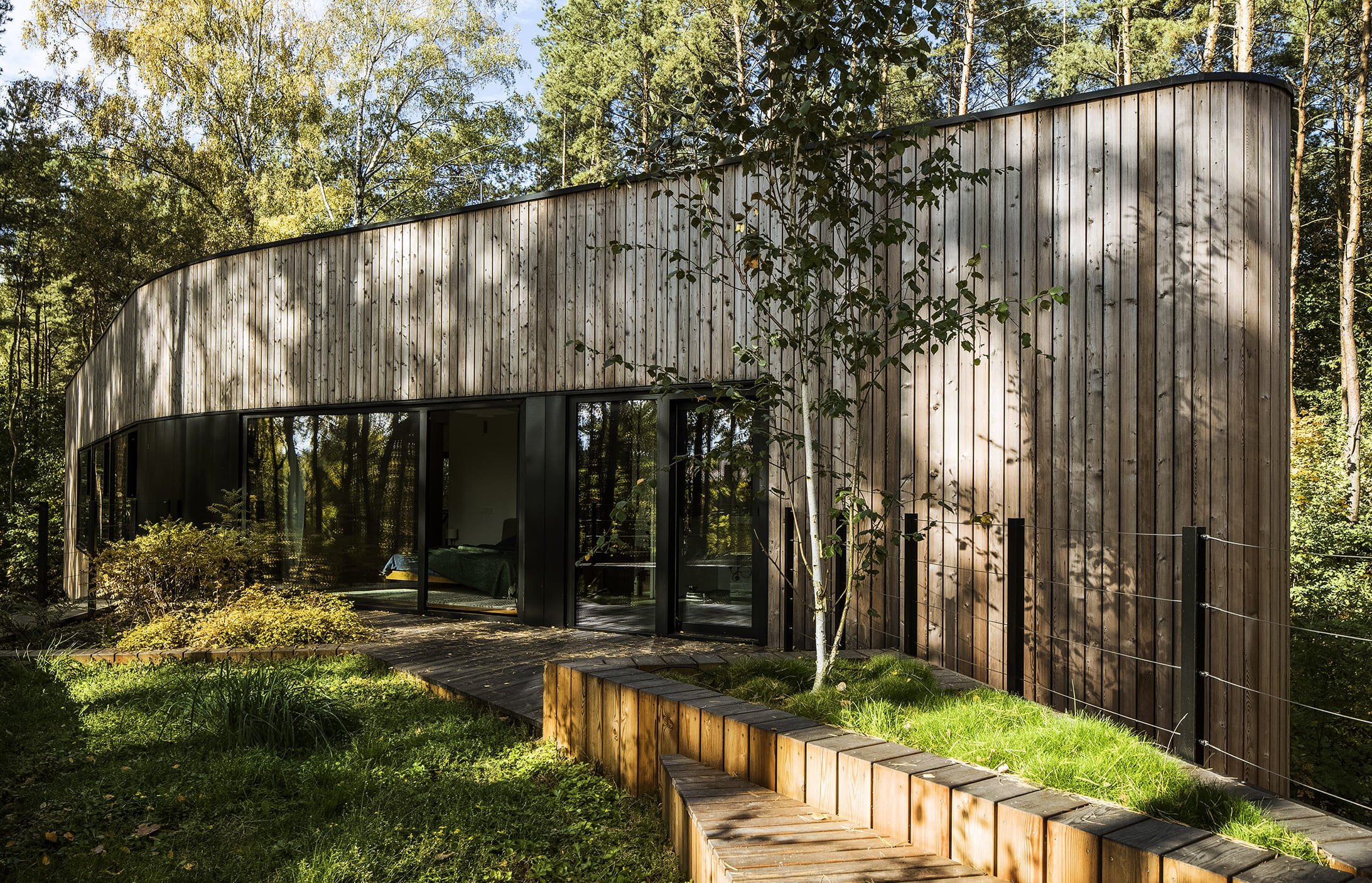 Dům mezi stromy, přesto v hlavním městě