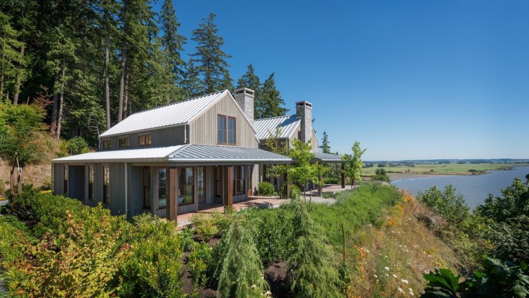 Dům obklopený přírodou