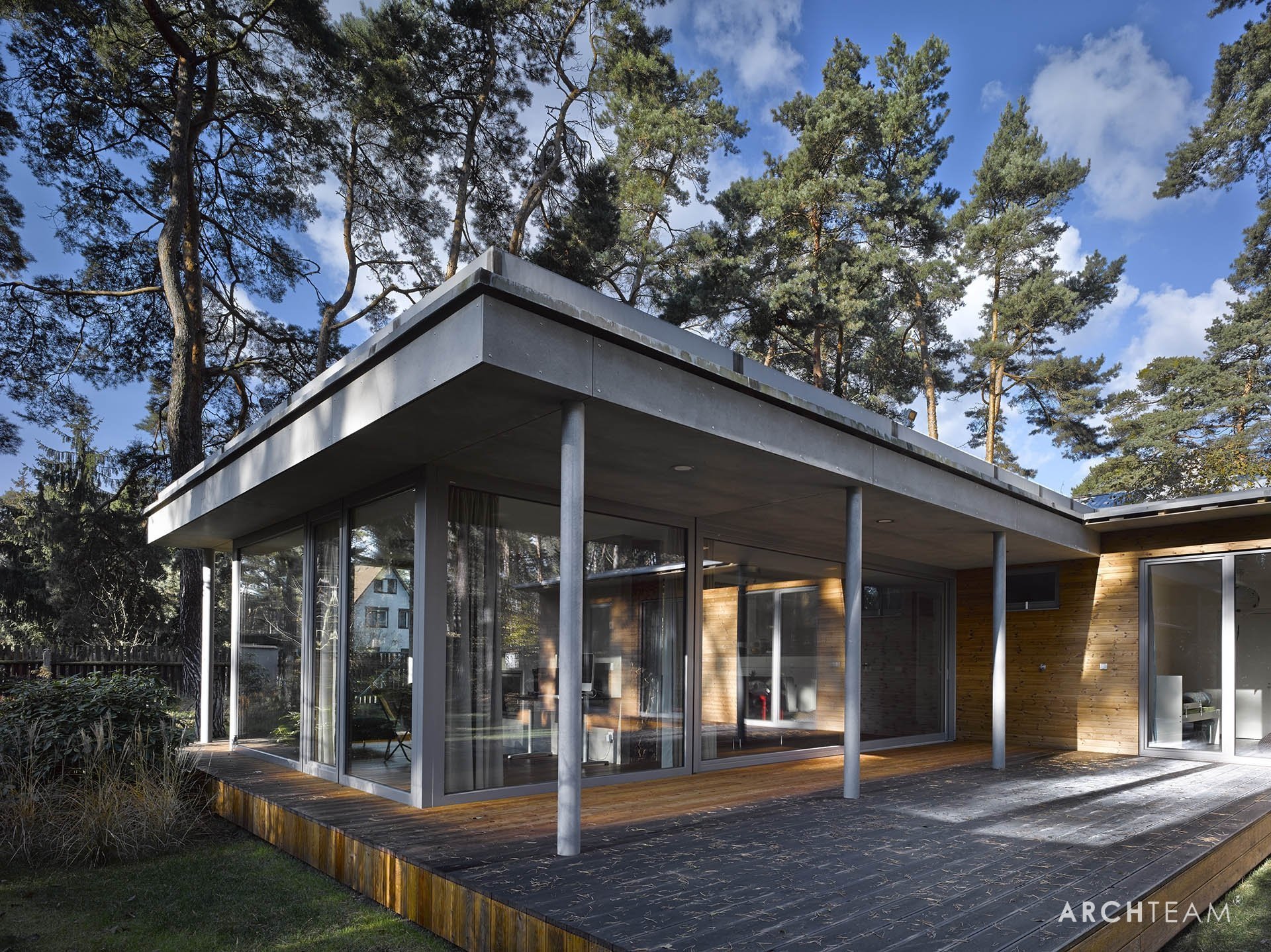 Dům pod korunami borovic