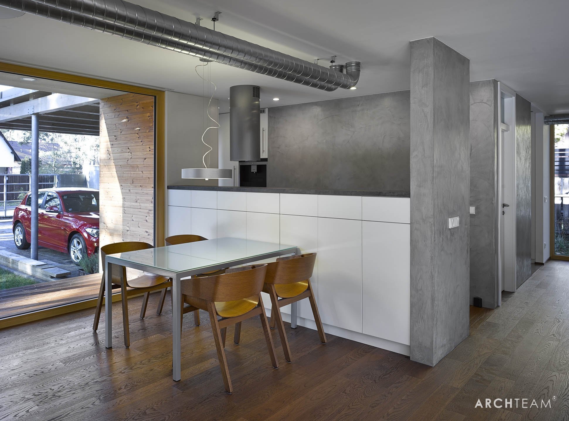 Dům pod korunami borovic