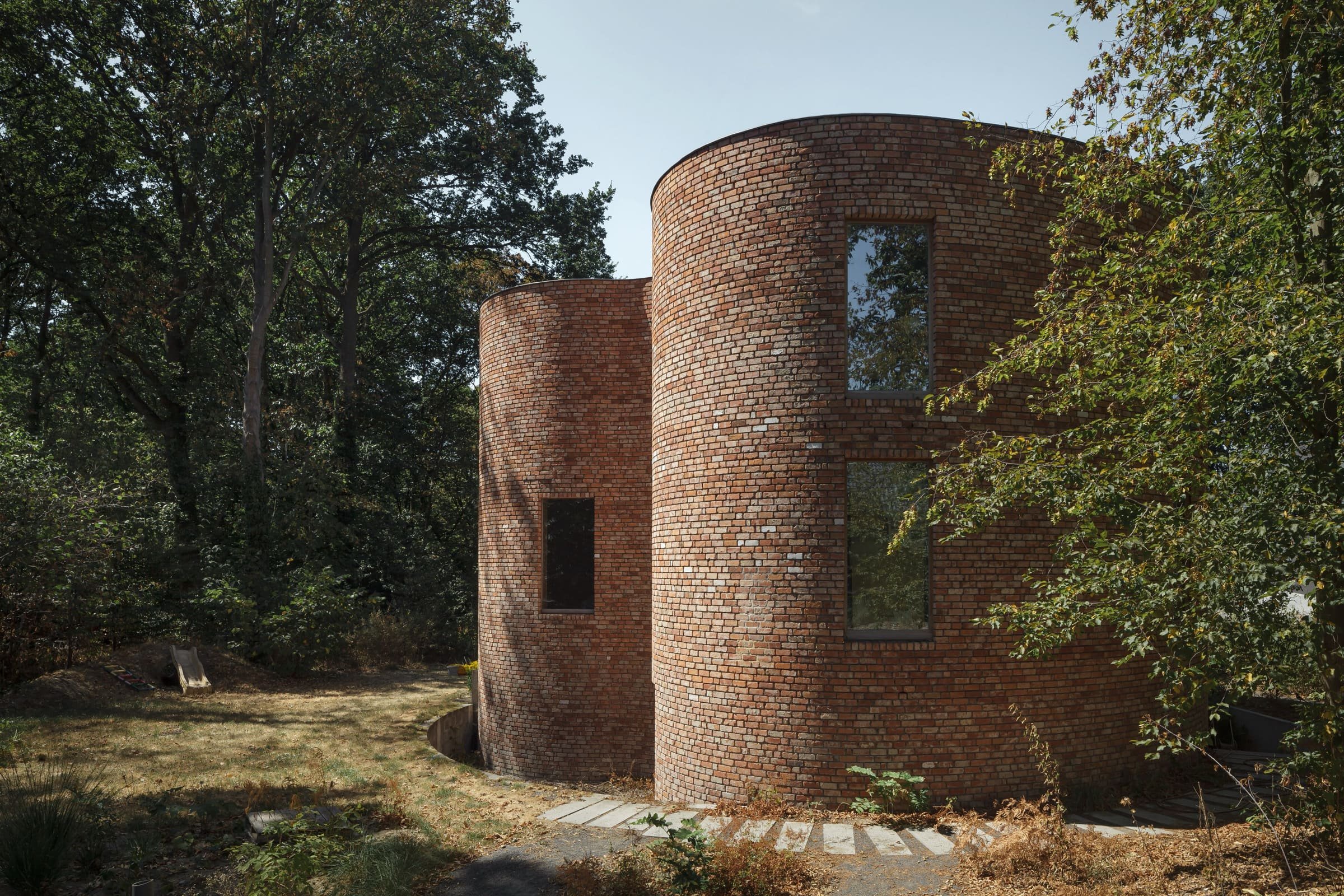 Dům v Belgii z recyklovaných cihel