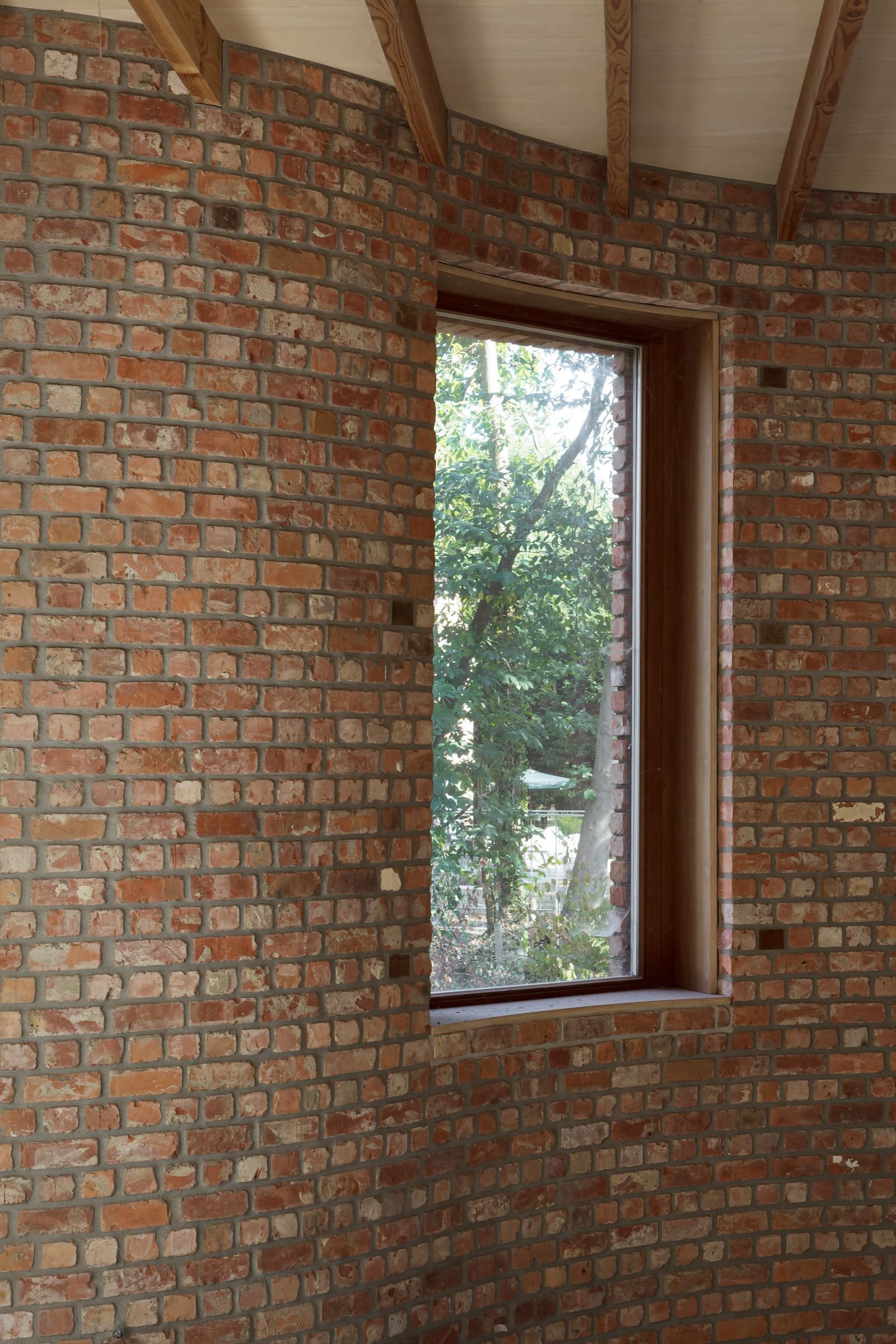 Dům v Belgii z recyklovaných cihel