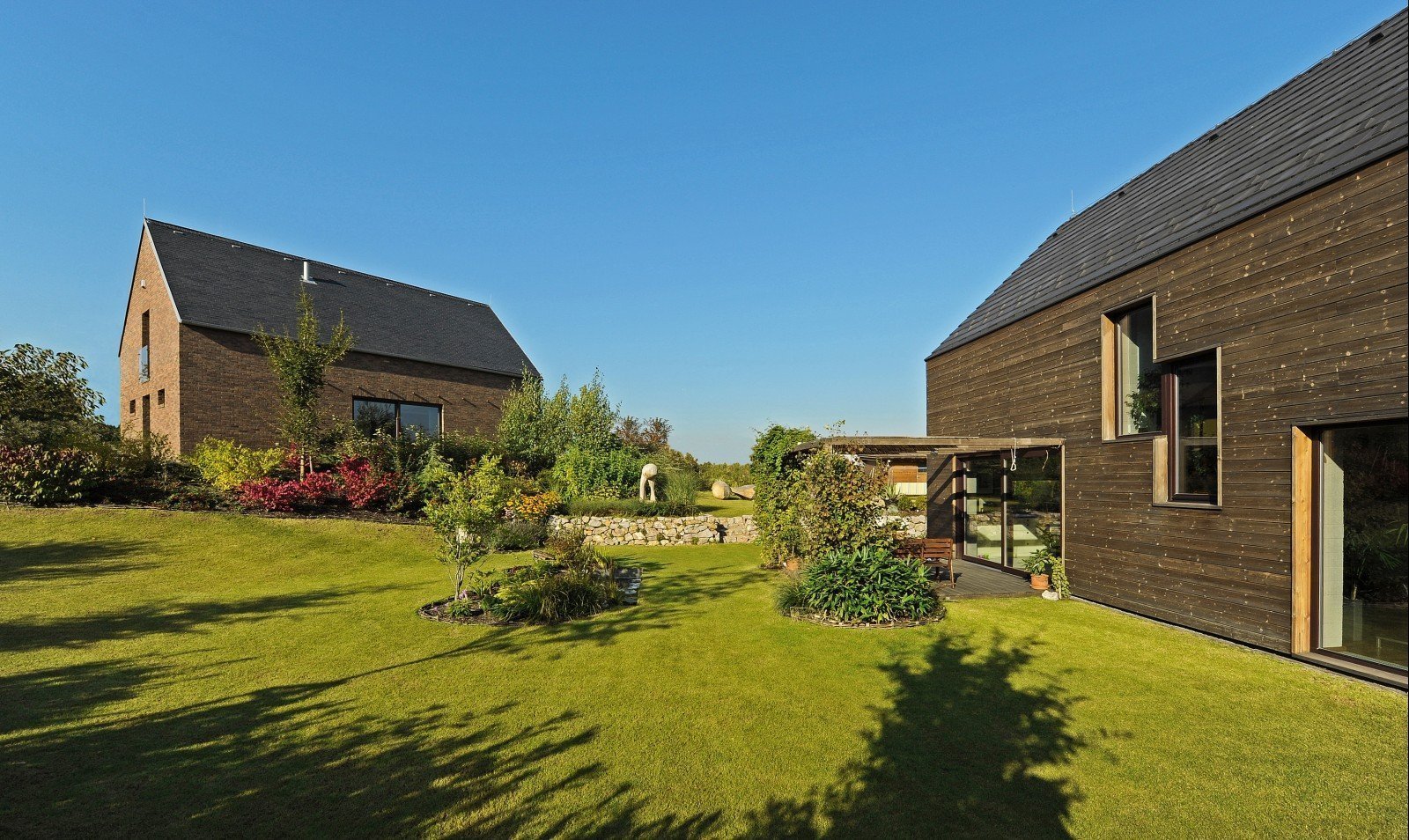 Dva domy v Popovičkách