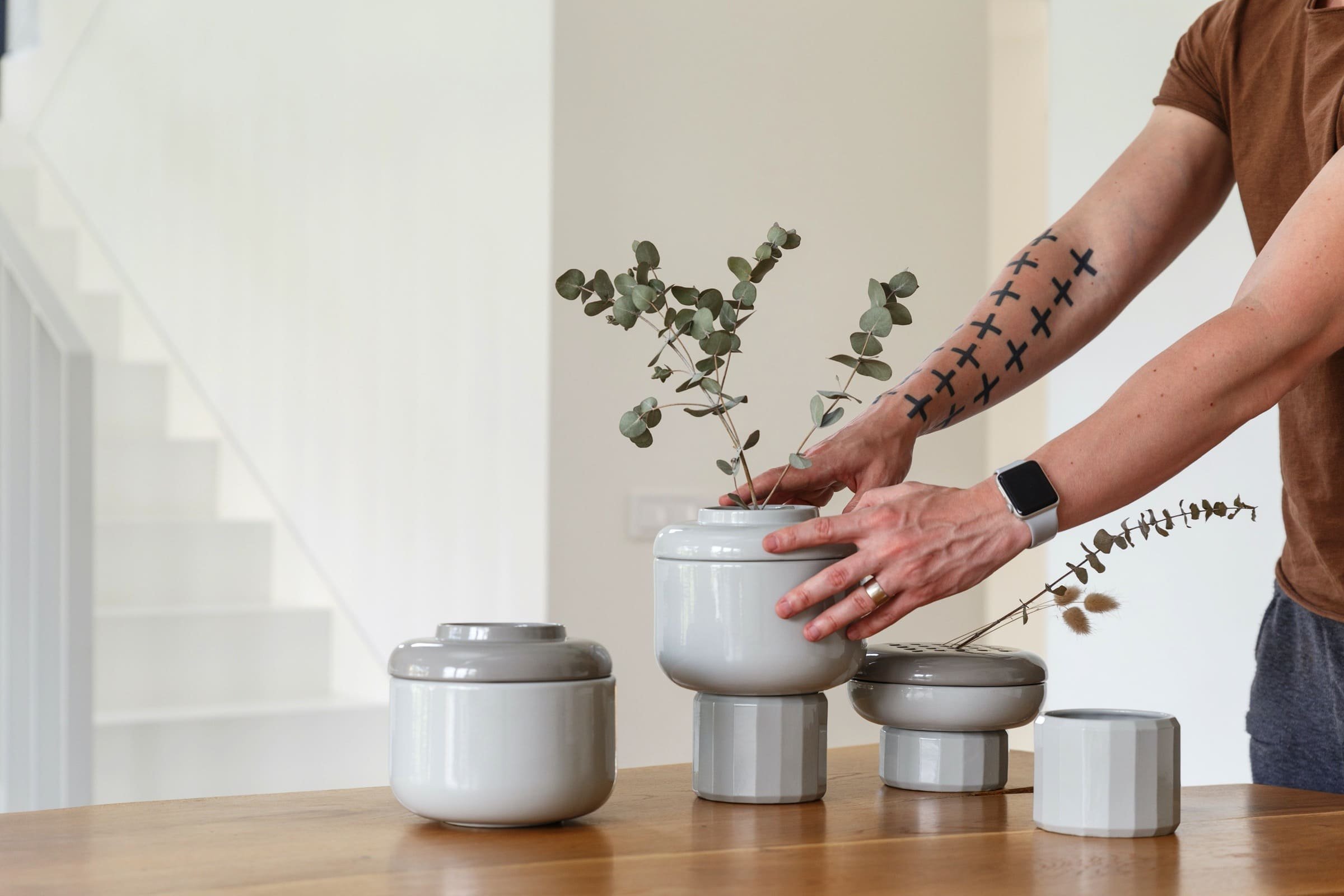 Elegantní interiér domu pro dvě rodiny