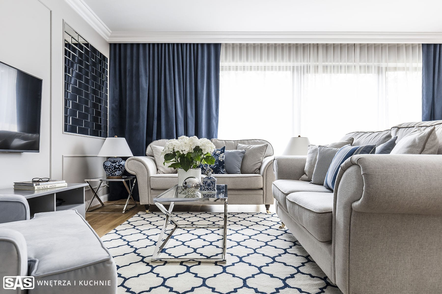 Elegantní kuchyně v šedé barvě