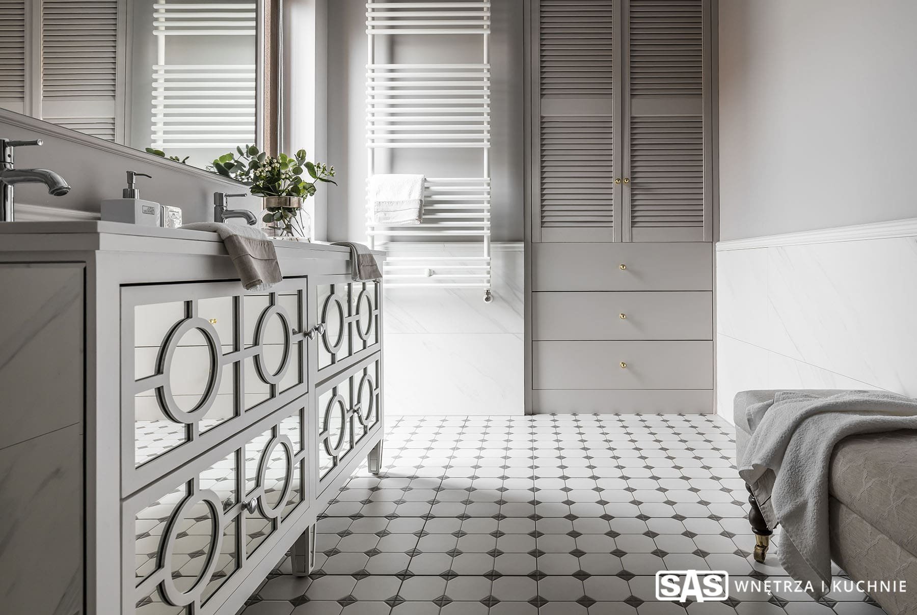 Elegantní kuchyně v šedé barvě