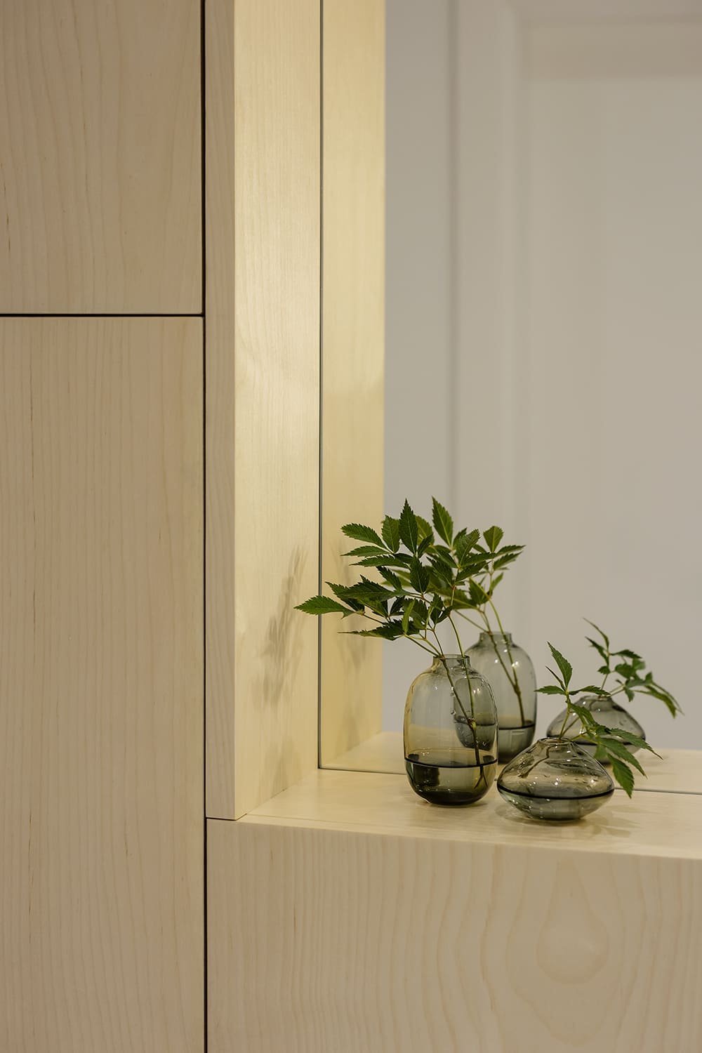 Interiér v minimalistickém duchu s retro prvky