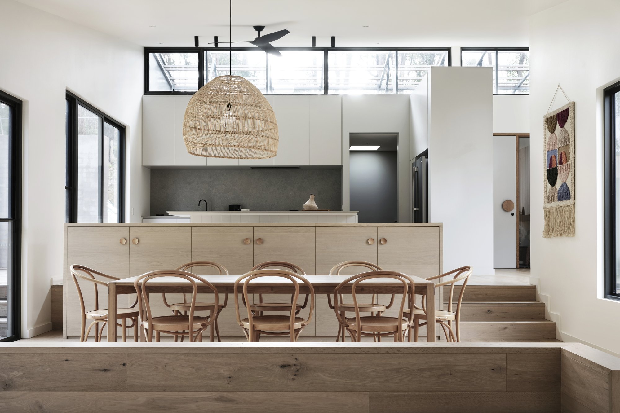 Jedinečný rodinný dům přirozeně zasazený do přírody