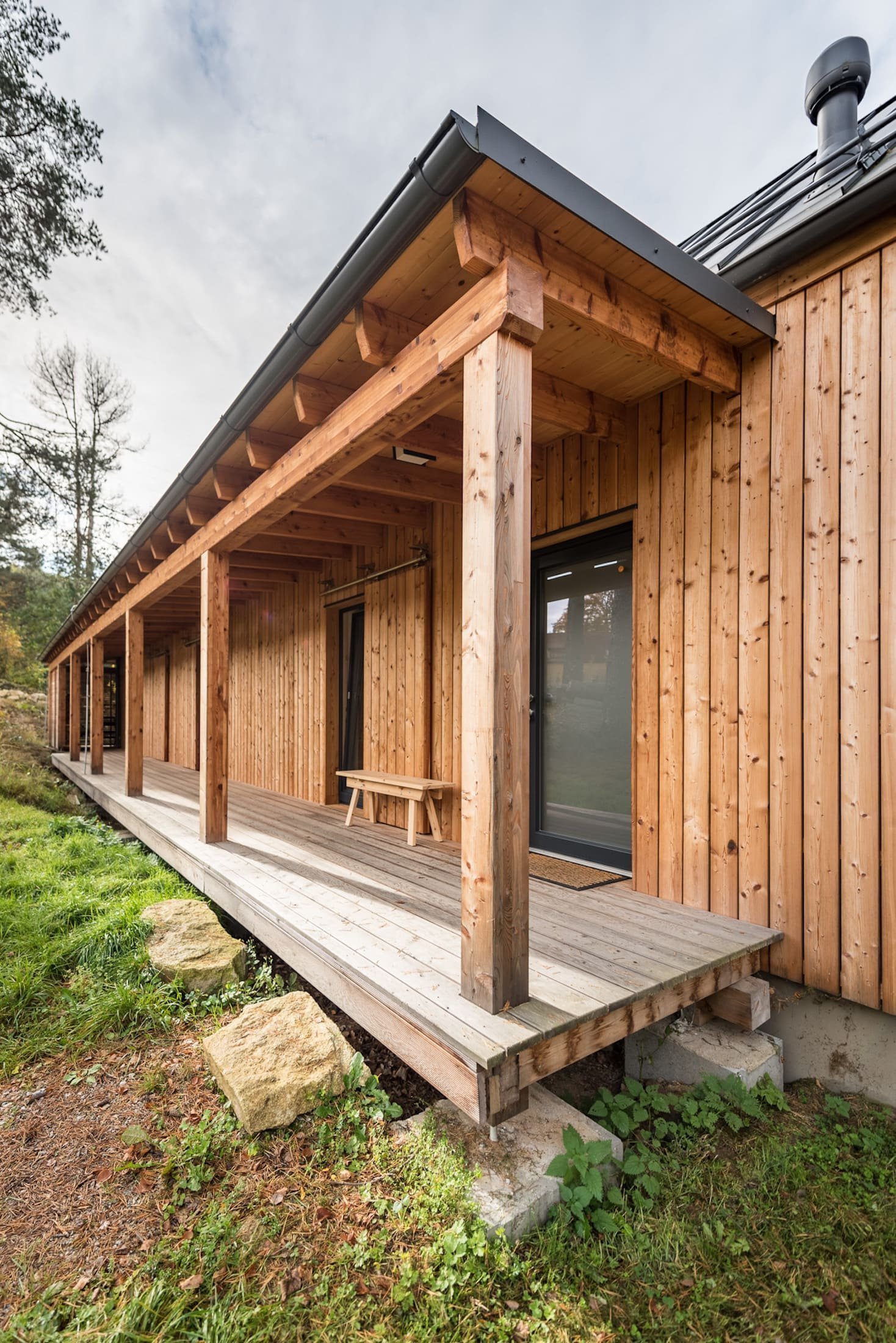 Jednoduchý víkendový dům Bernau