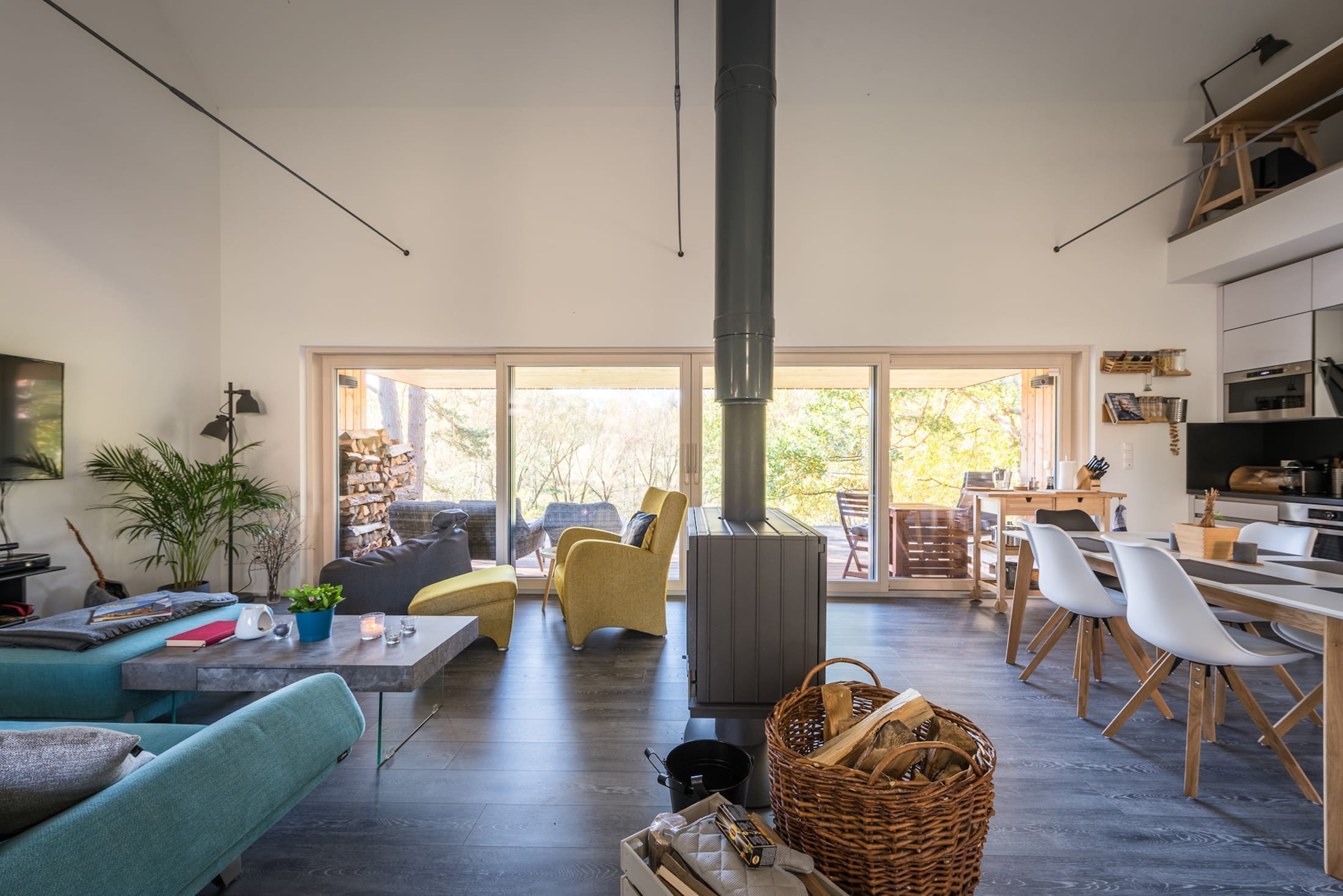 Jednoduchý víkendový dům Bernau