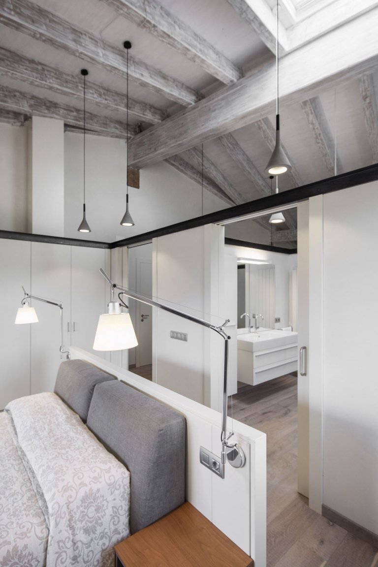 Kamenný statek v Pyrenejích