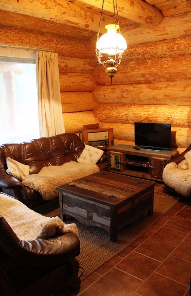 Kanadský srub v České Kanadě