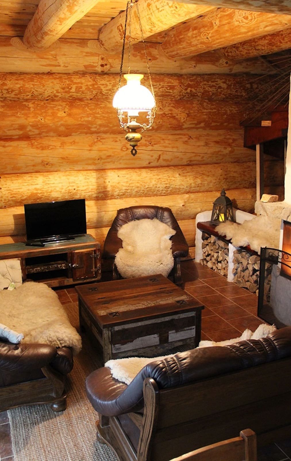 Kanadský srub v České Kanadě