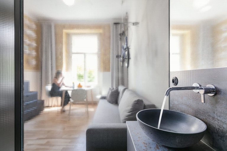 Komfortní bydlení dramatického rázu na 20 m2