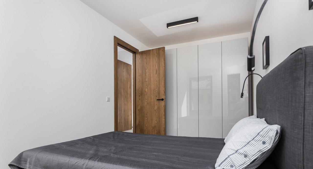 Komfortní byt v šedé barvě