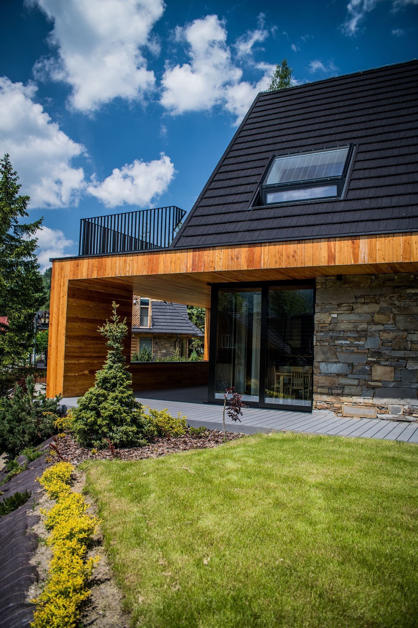 Krásný dům kombinující tradici s modernou