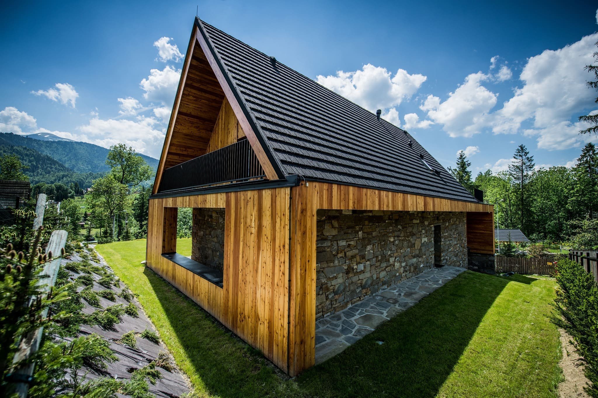 Krásný dům kombinující tradici s modernou