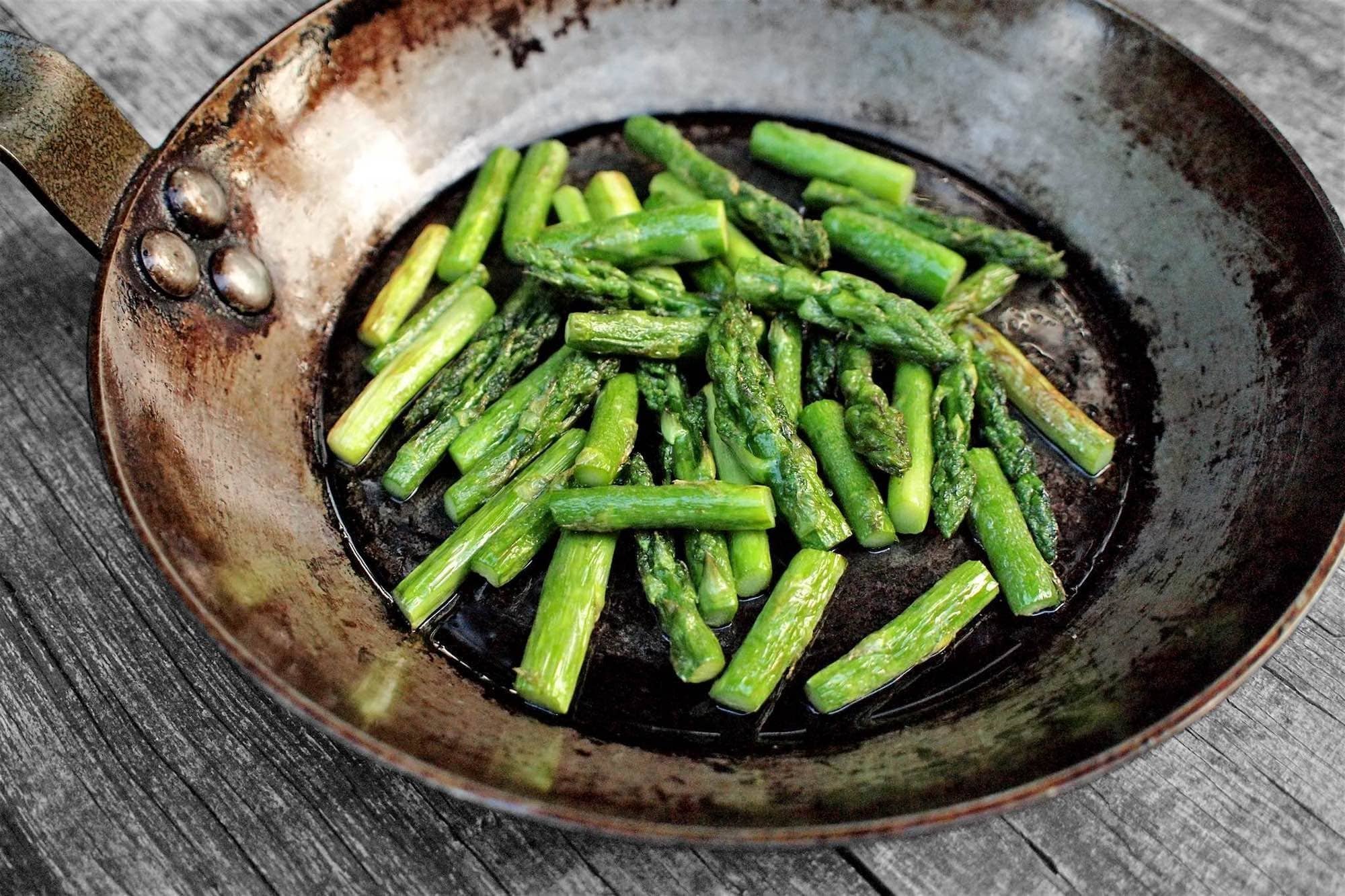 Křehký a voňavý chřest je delikátní zeleninou plnou vitamínů