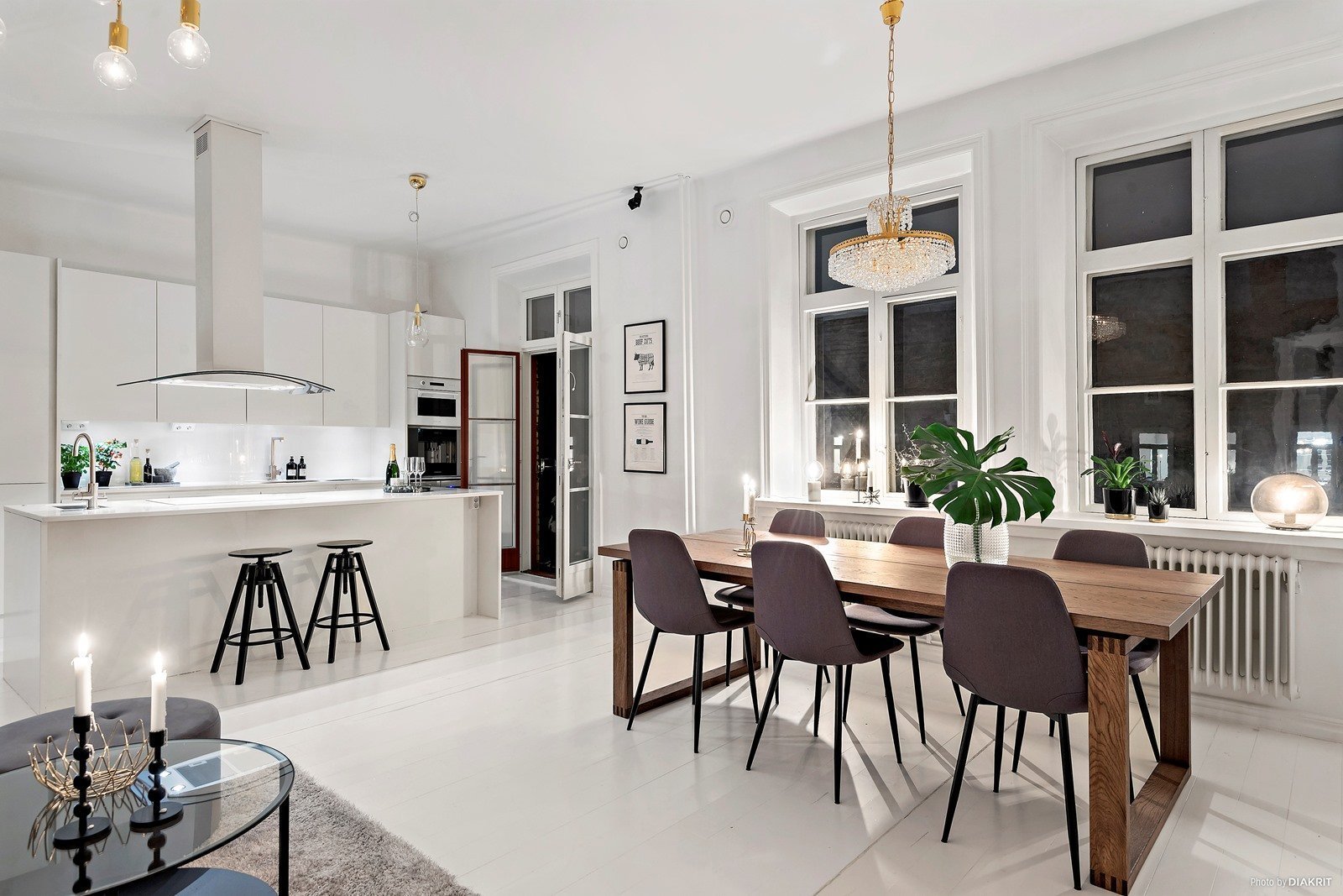 Luxusní bílé podkroví