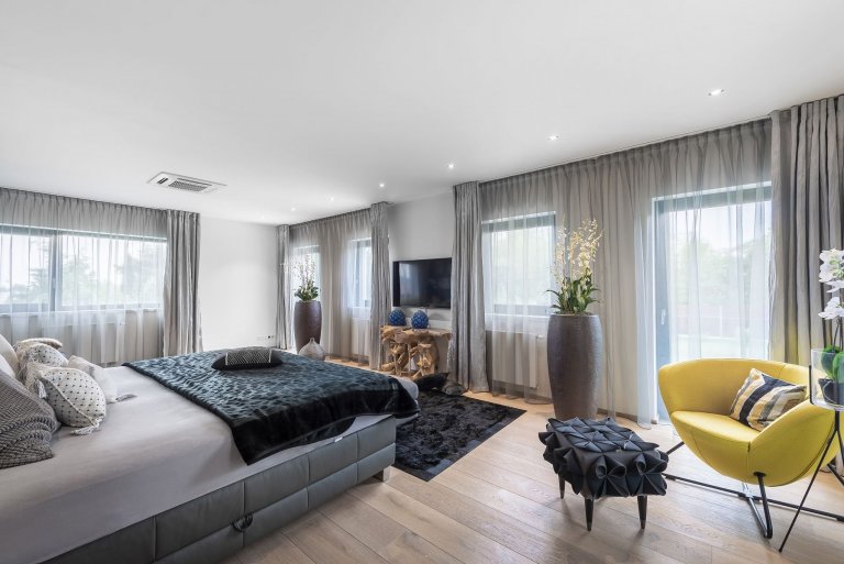 Luxusní rodinný dům se zahradou