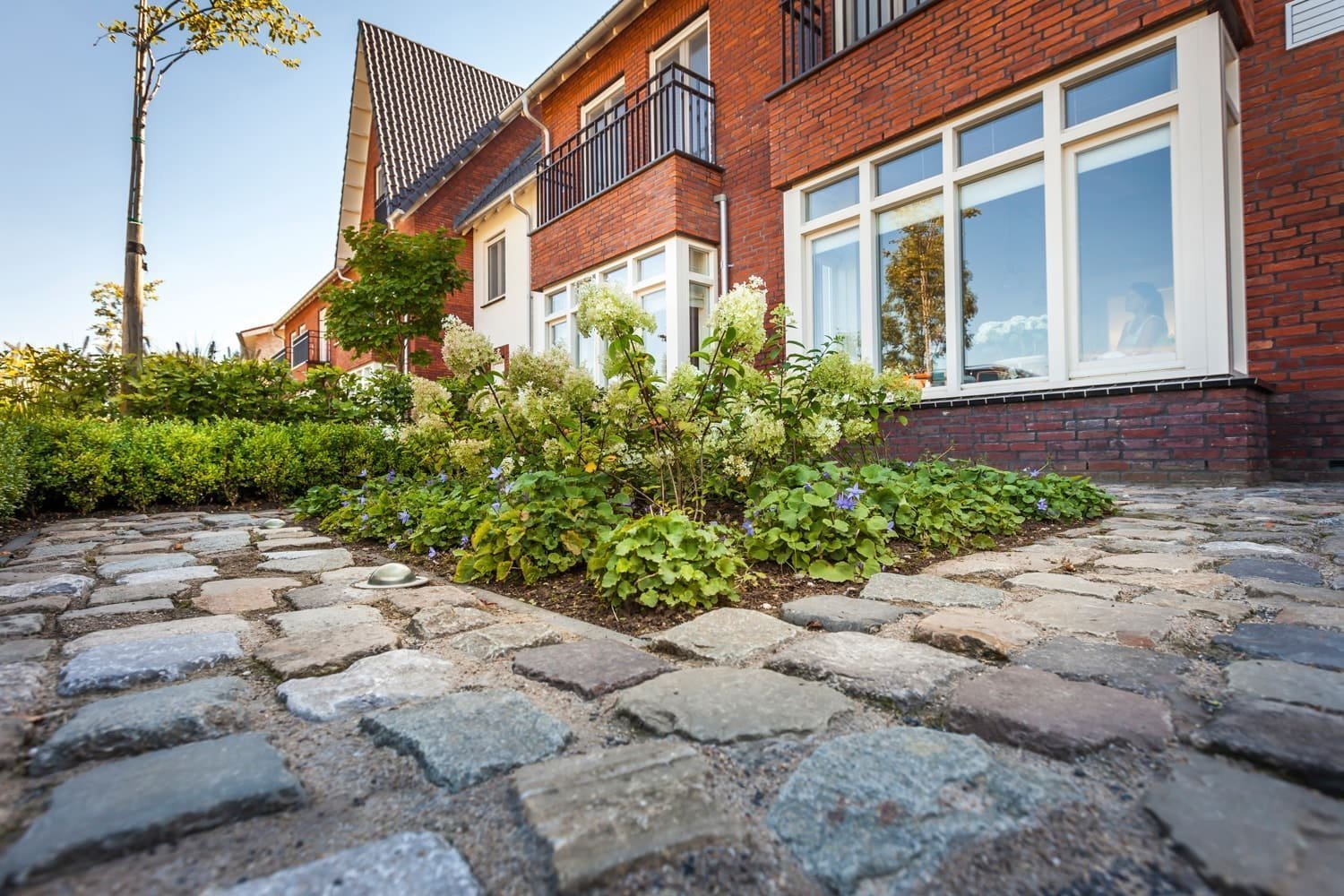 Malá zahrada za domem slouží především k odpočinku