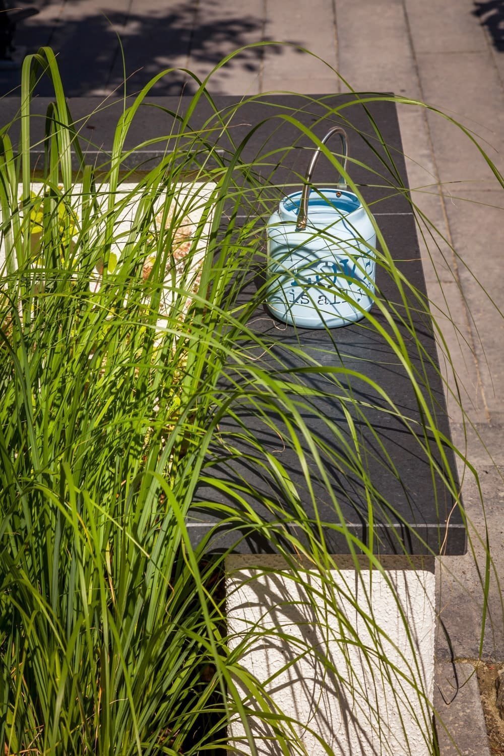 Malá zahrada za domem slouží především k odpočinku