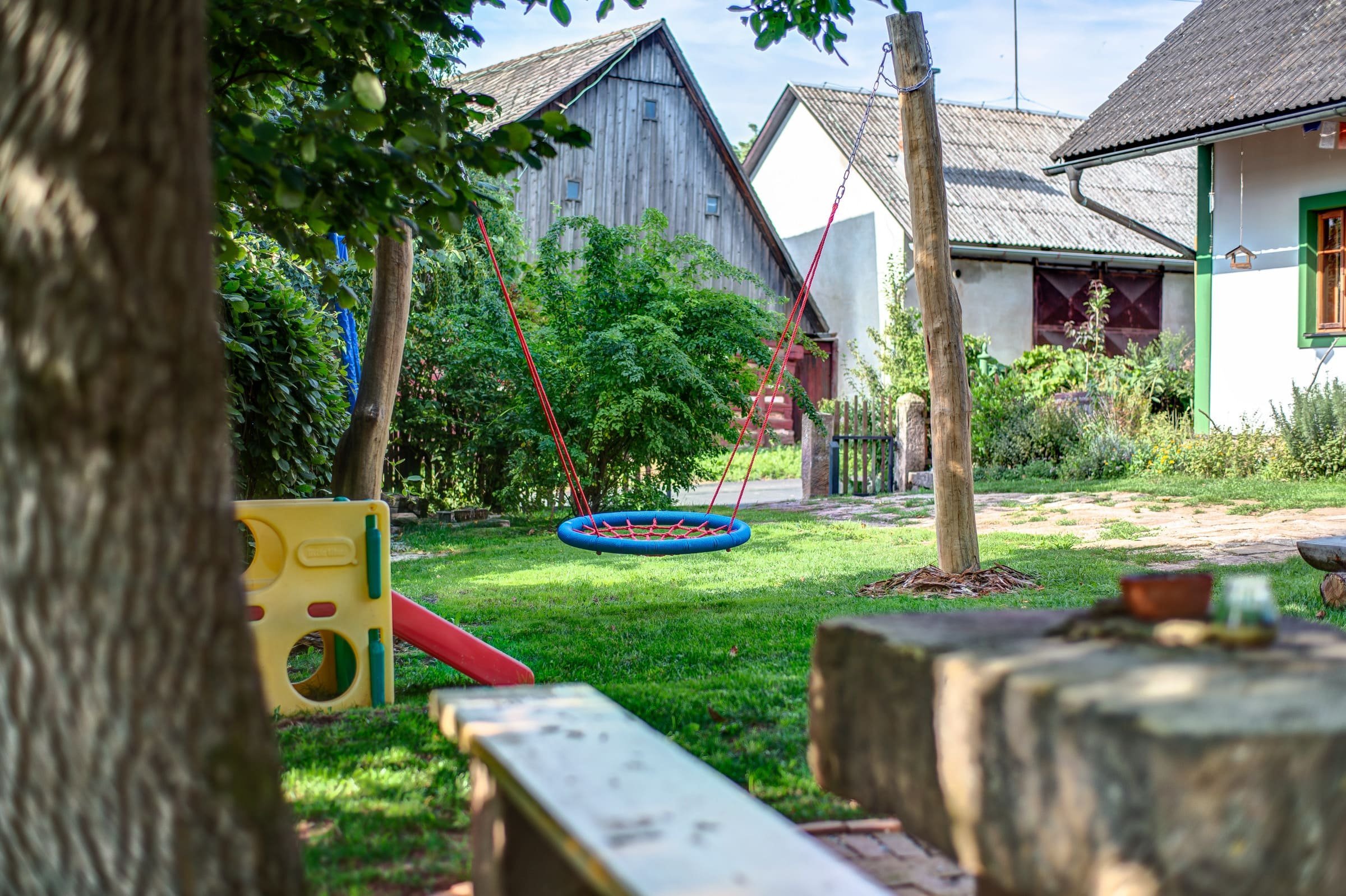 Malebná chaloupka pod Krakonošovem