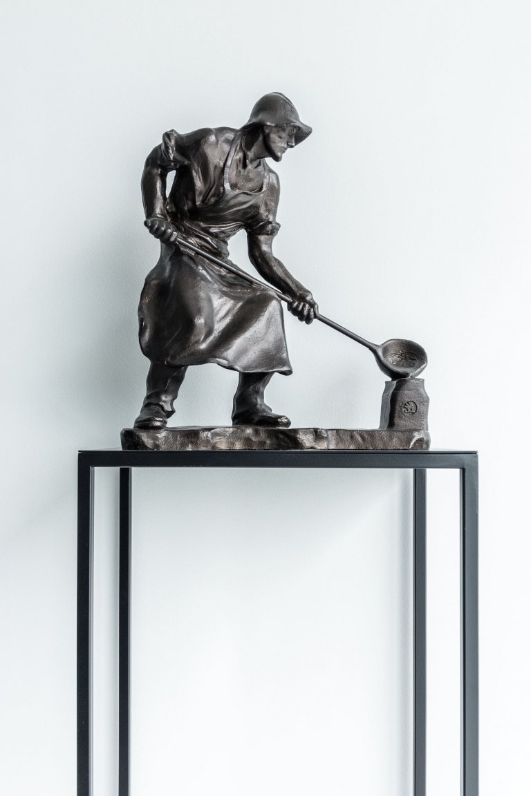 Mezonetový byt v sametově šedé barvě