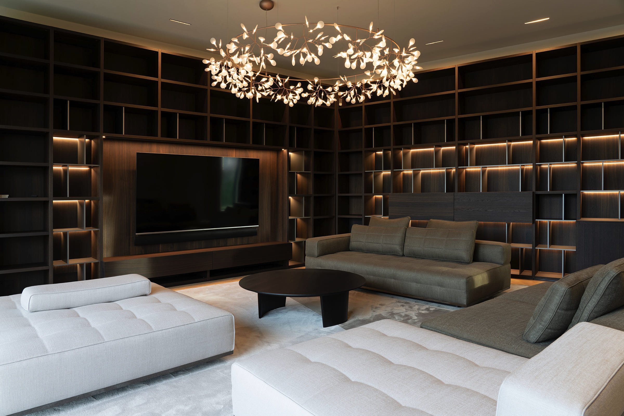 Minimalistická vila s bazénem