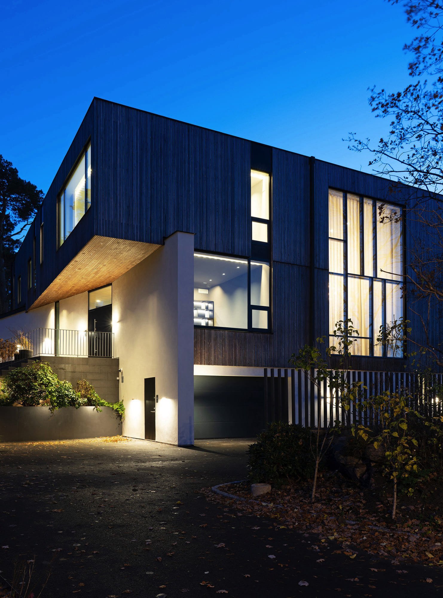 Minimalistická vila s bazénem