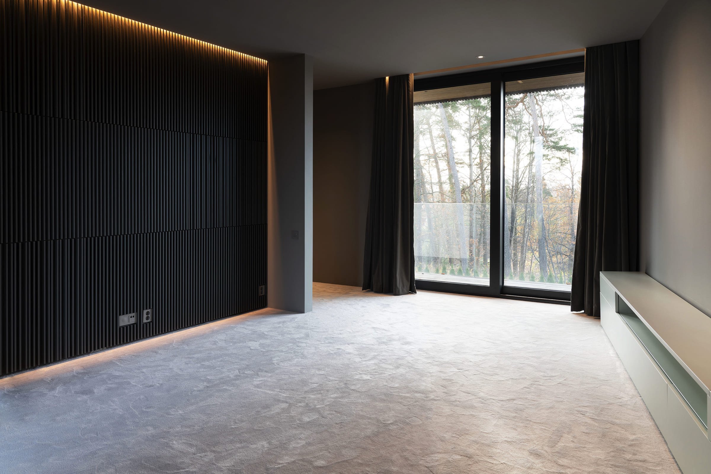 Minimalistická vila s bazénem