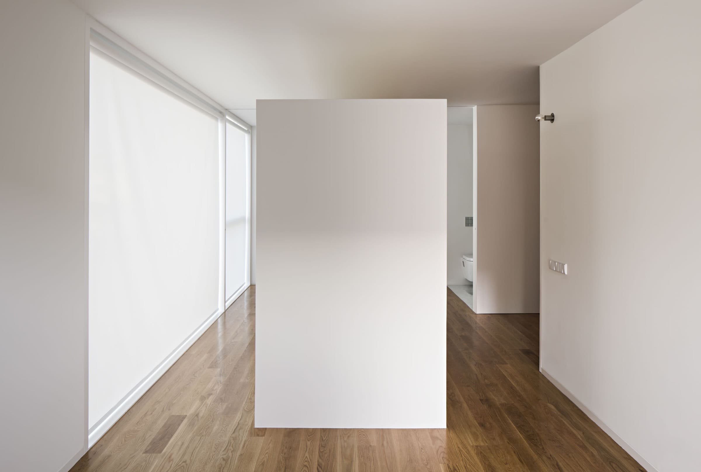 Minimalistický dům z betonu