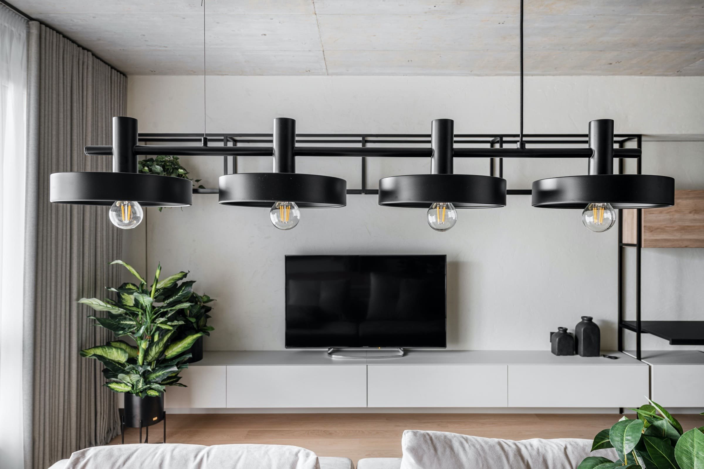 Minimalistický interiér s exotickým výrazem