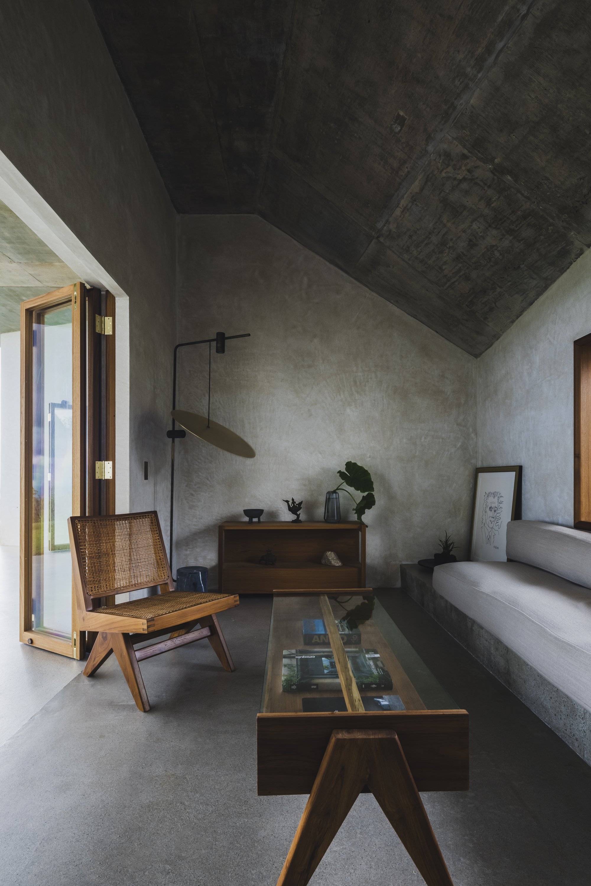 Moderní dům s výhledem na moře