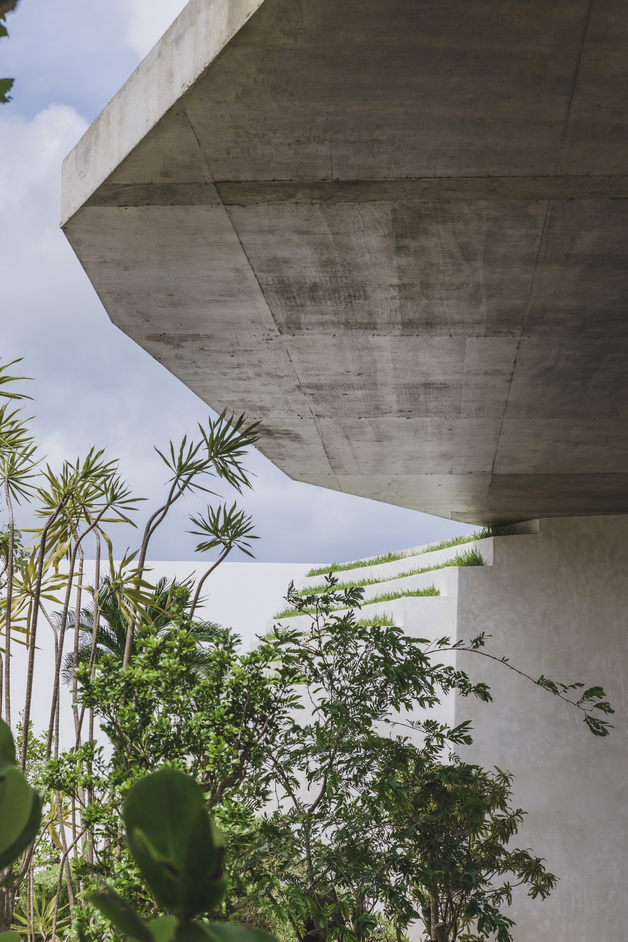 Moderní dům s výhledem na moře