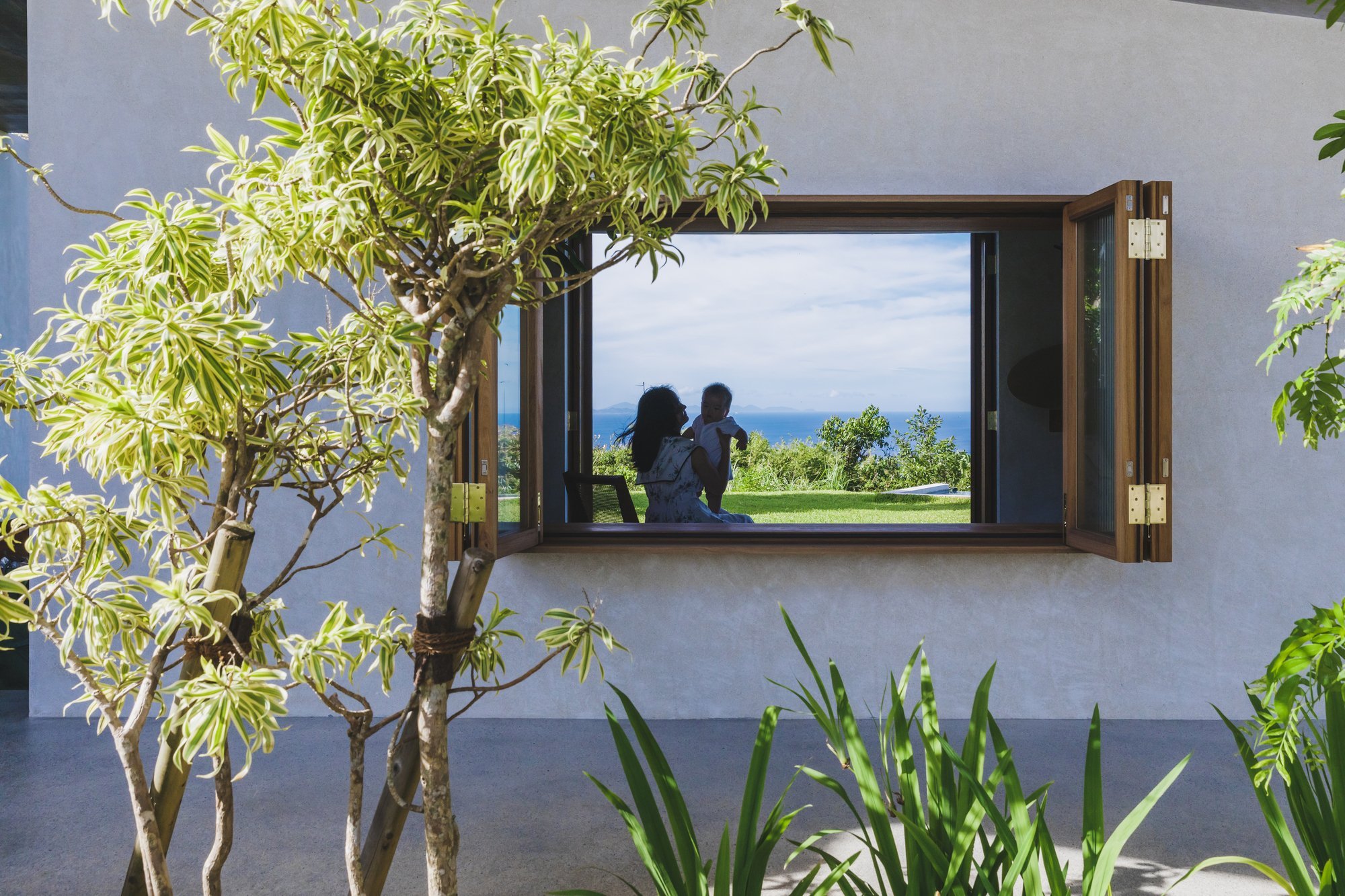 Moderní dům s výhledem na moře