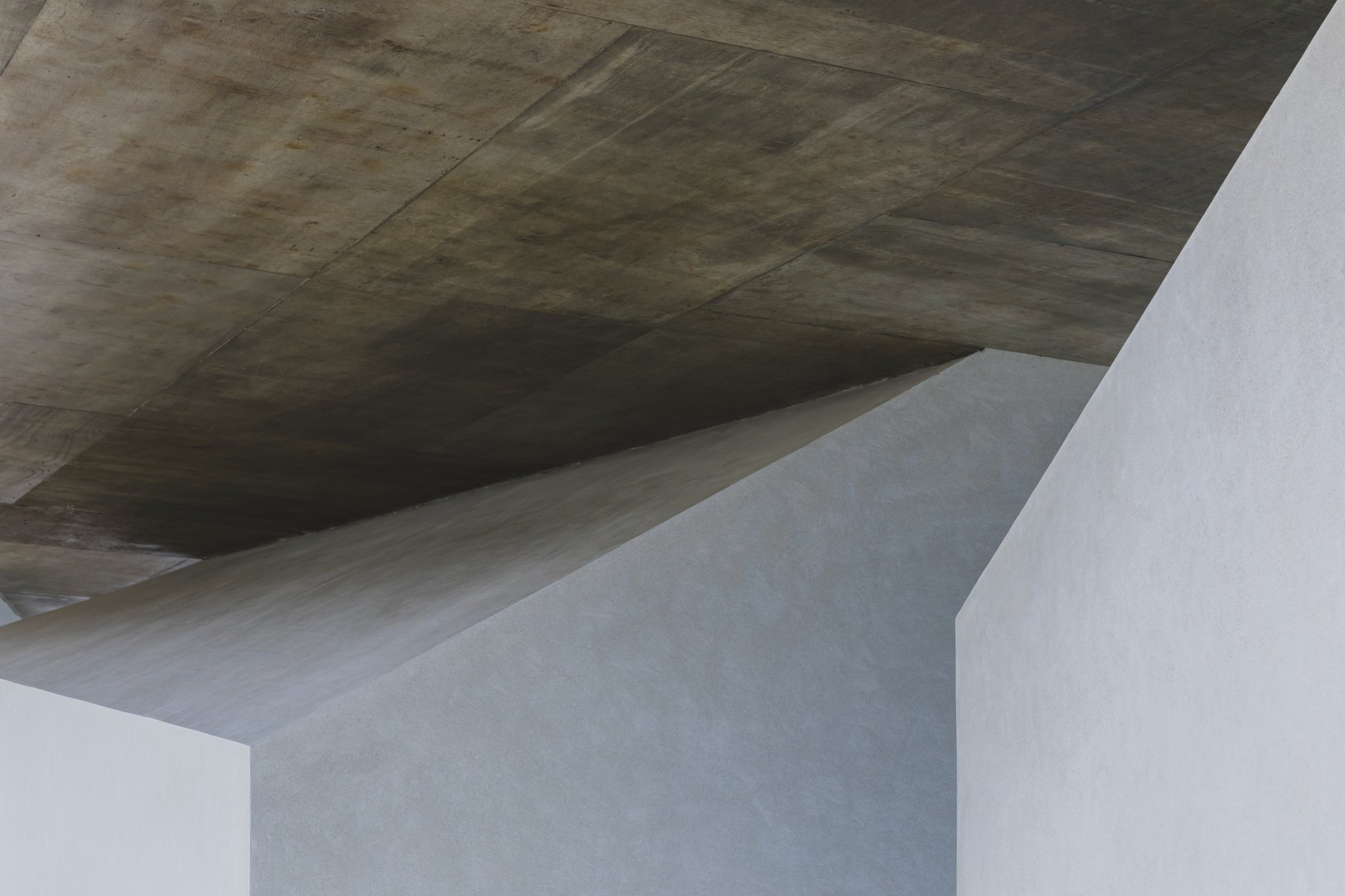 Moderní dům s výhledem na moře