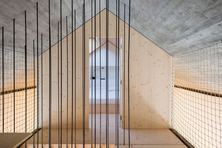 Moderní dům v souladu s tradicí