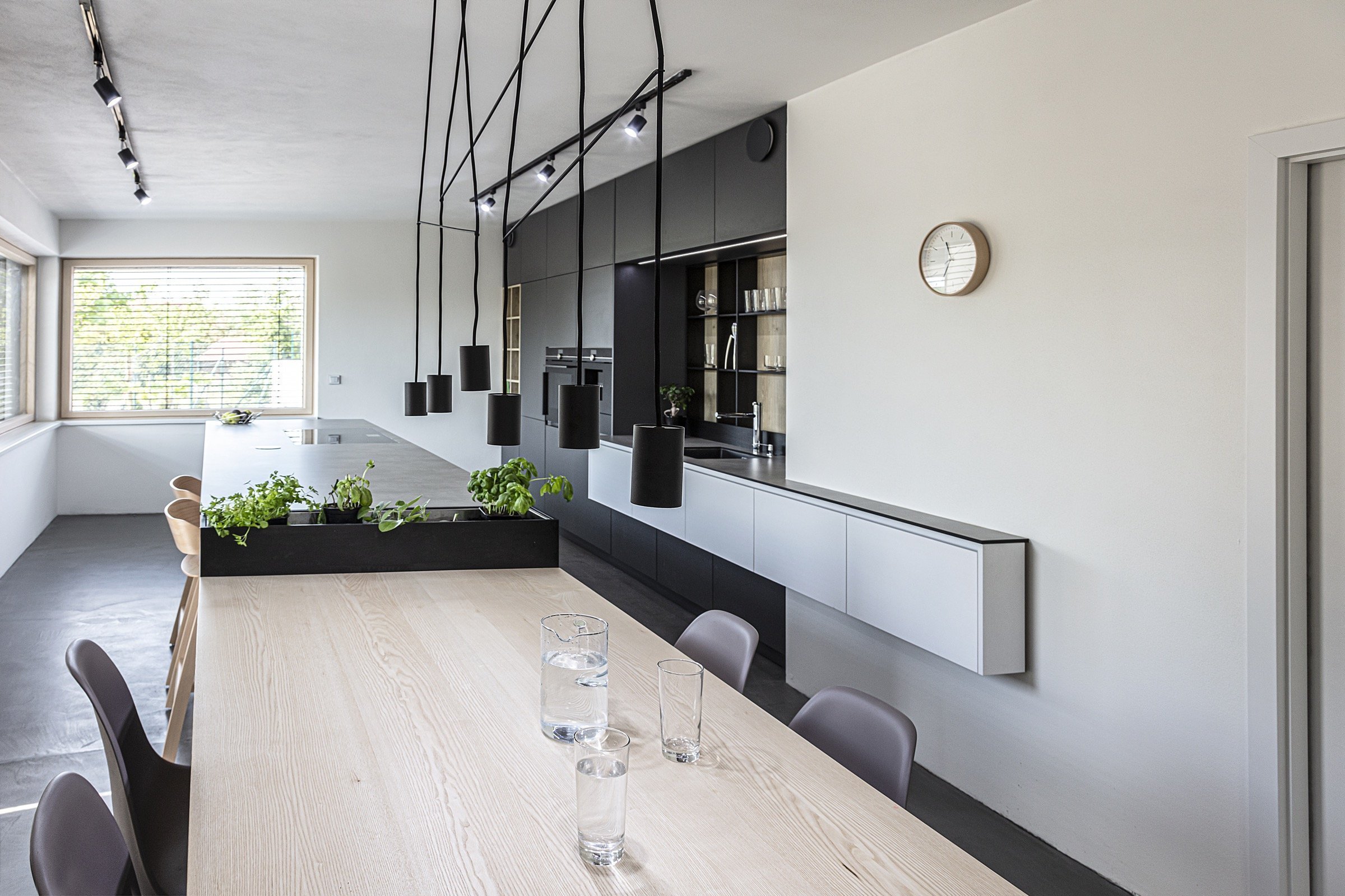 Moderní interiér pasivního domu na Moravě