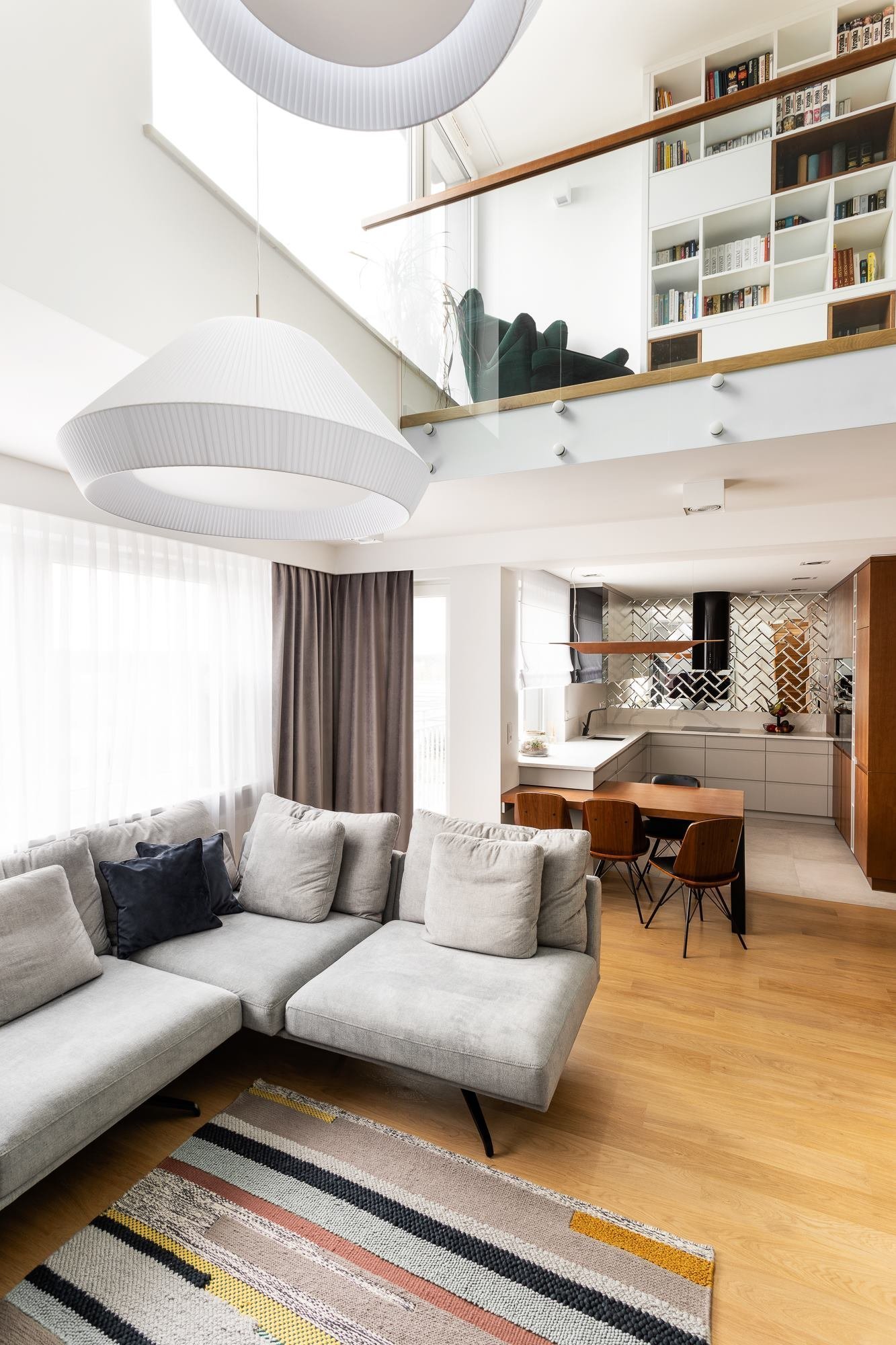 Moderní interiér říznutý retro