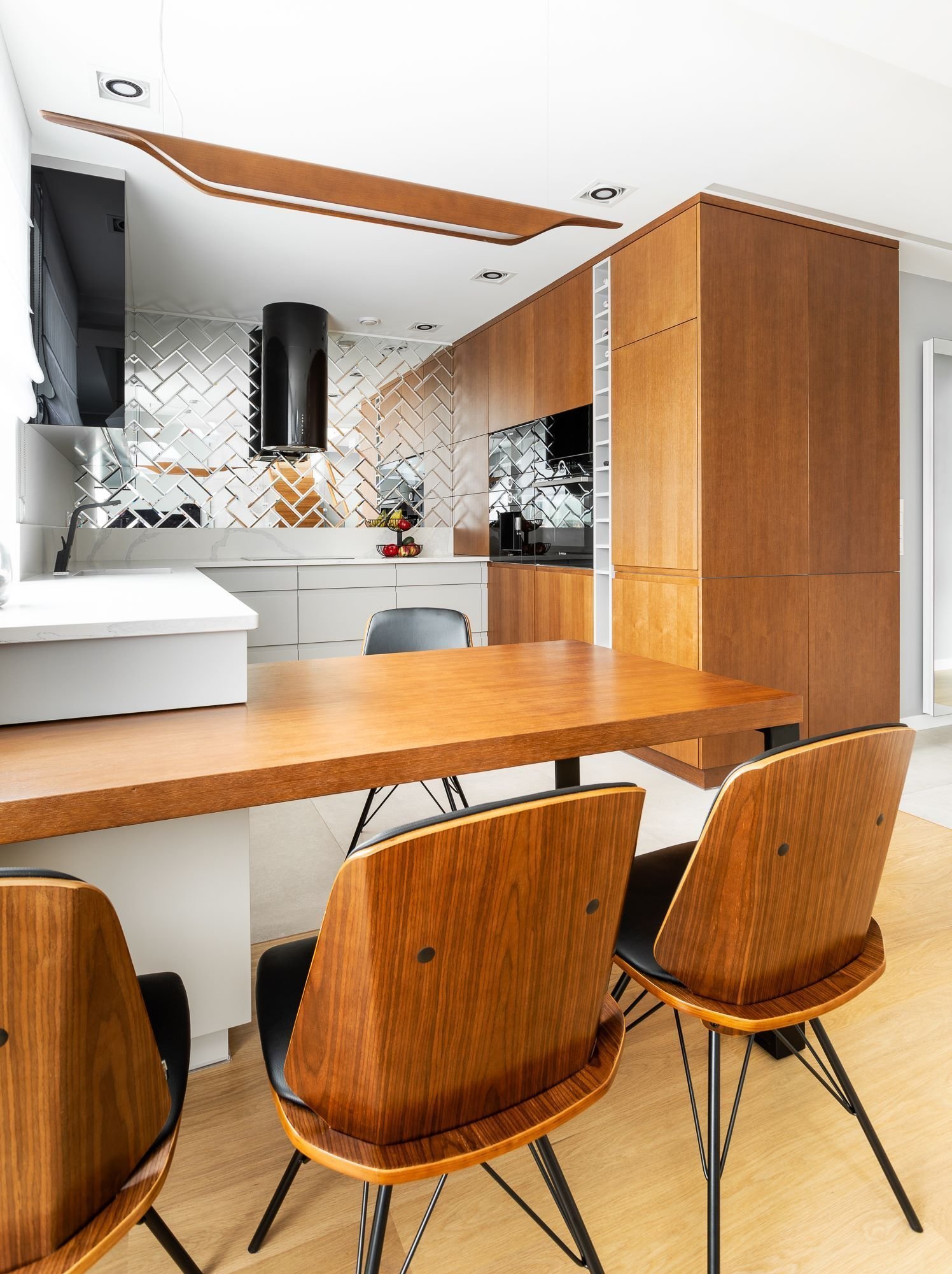 Moderní interiér říznutý retro