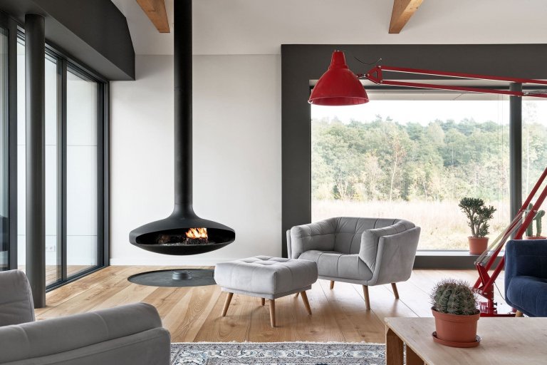 Moderní stodola se sedlovou střechou