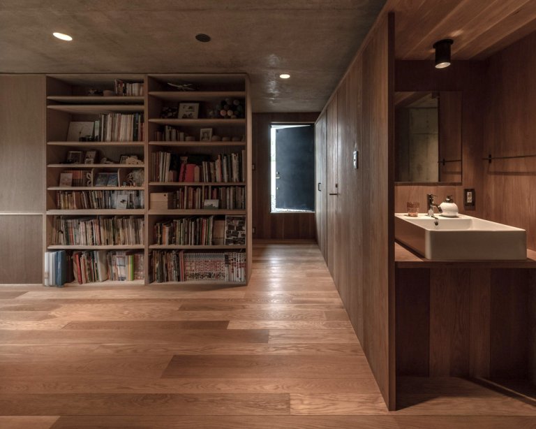 Modernímu domu v Japonsku vládne beton