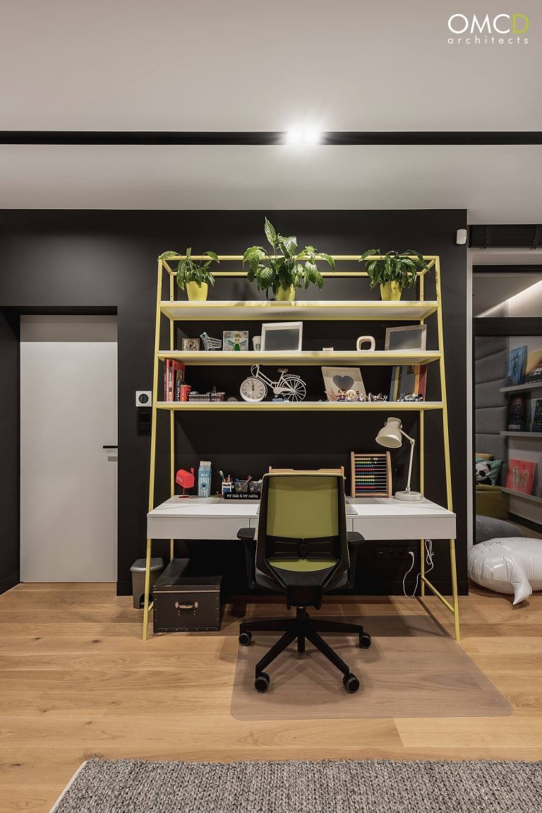 Nadčasový interiér domu v Lublinu