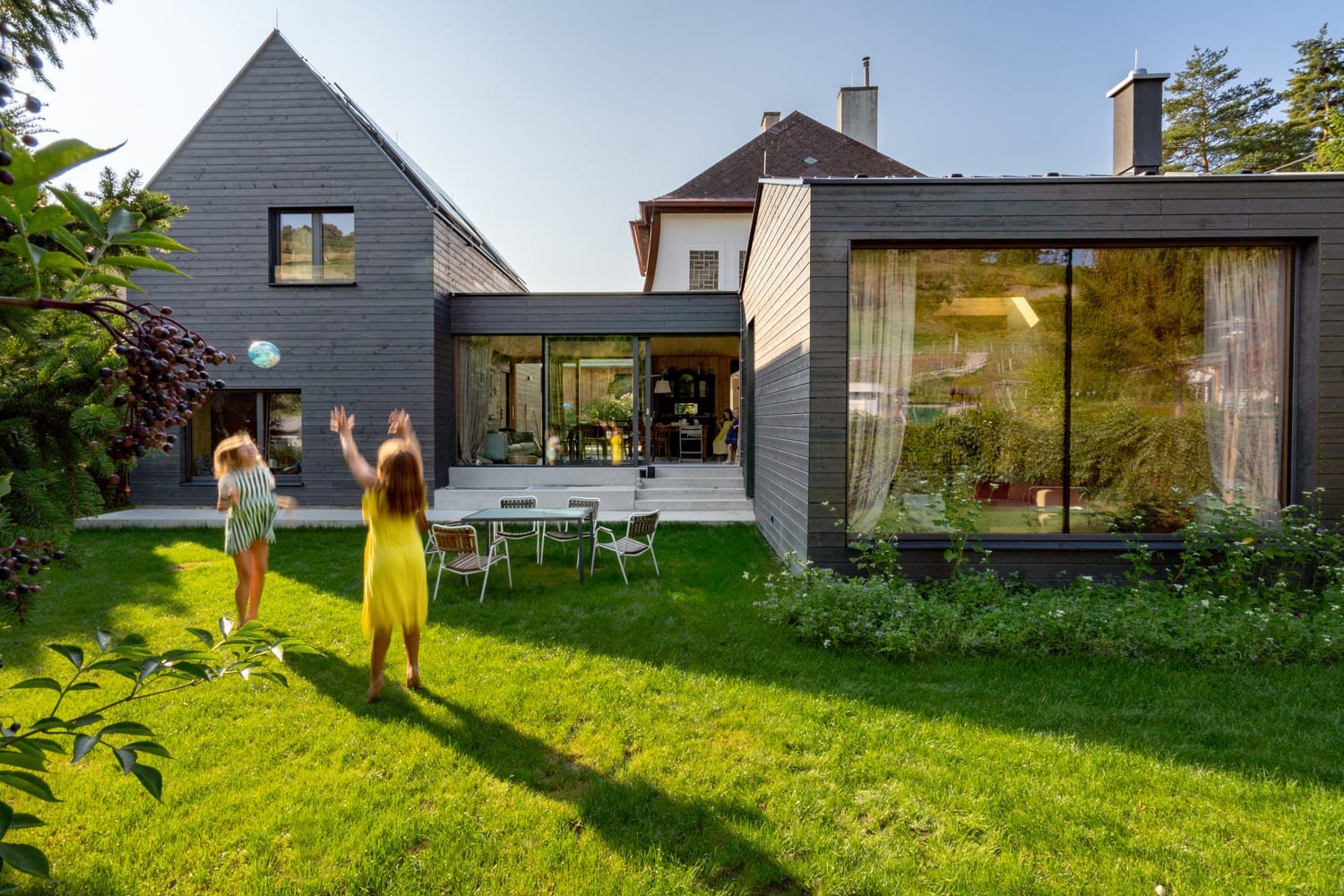 Namísto bourání raději přístavba