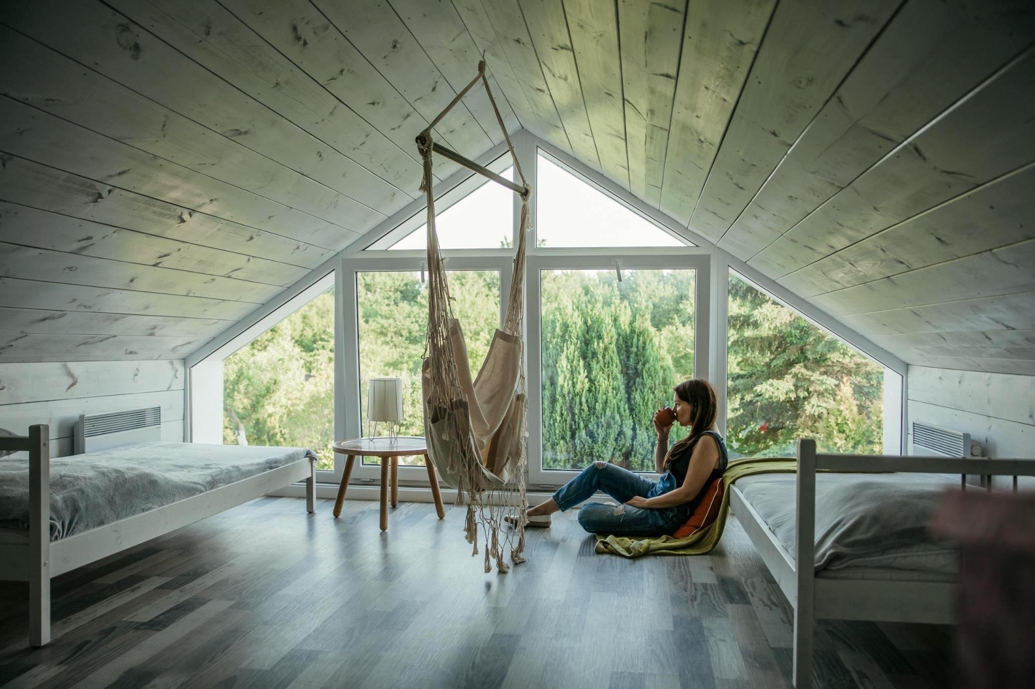 Neobvyklý letní dům inspirovaný dětstvím