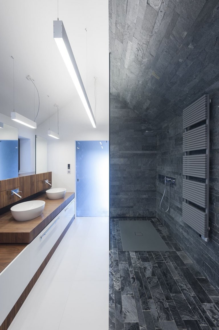 Nepraktický pozemek se stal výzvou pro nový rodinný dům