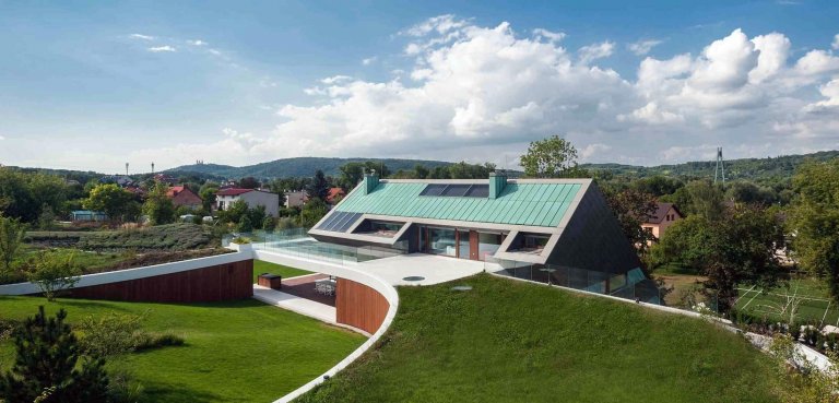 Nepraktický pozemek se stal výzvou pro nový rodinný dům