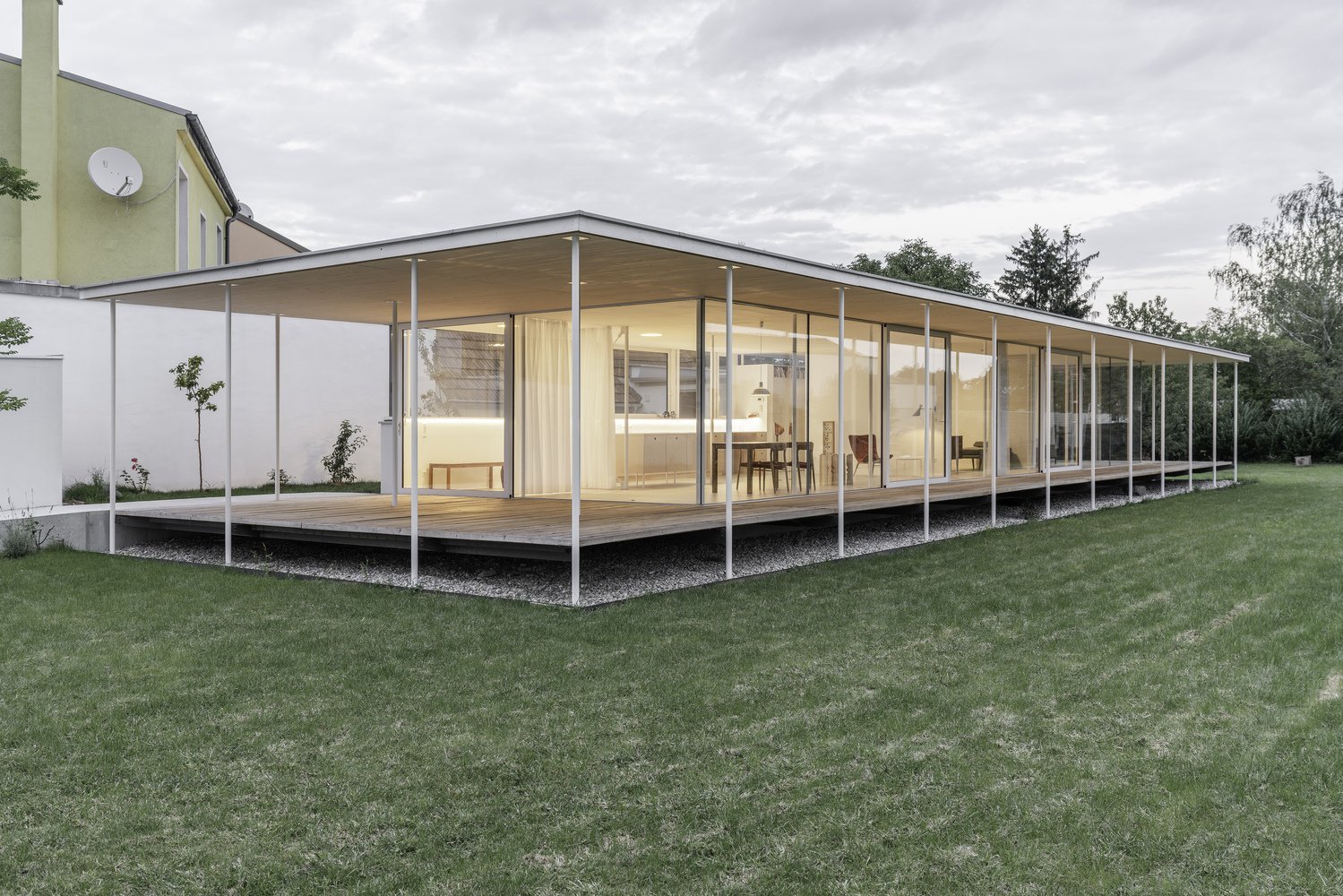 Obytný pavilon s ateliérem